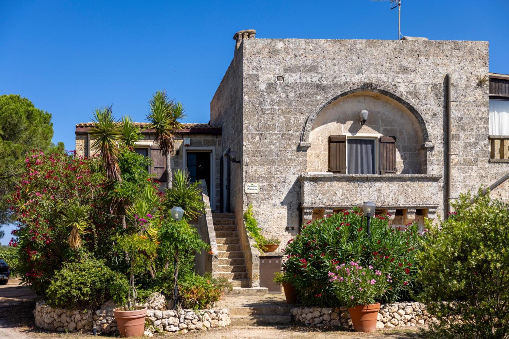 Masseria Serine Santa Maria di Leuca Luaran gambar